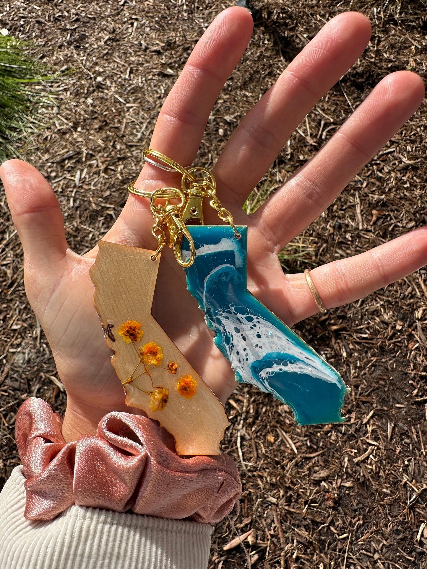 California wave keychain or magnet