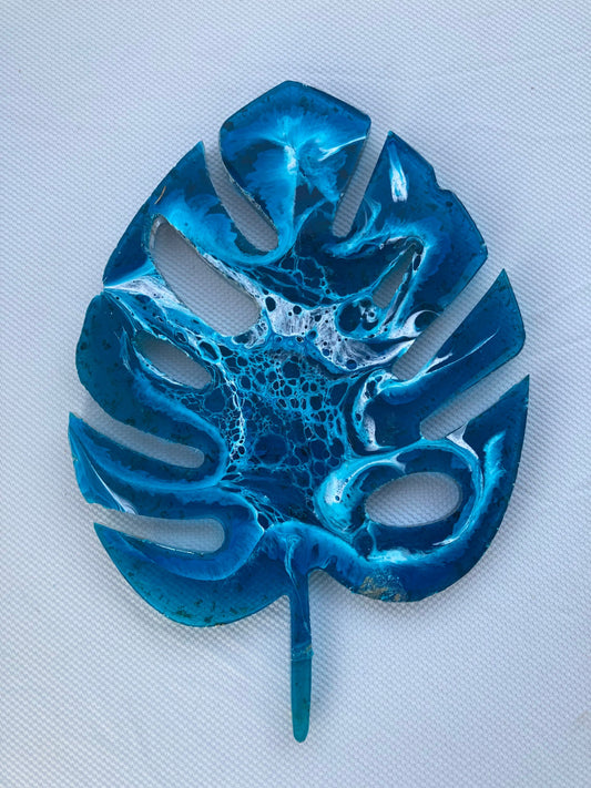 Monstera leaf art