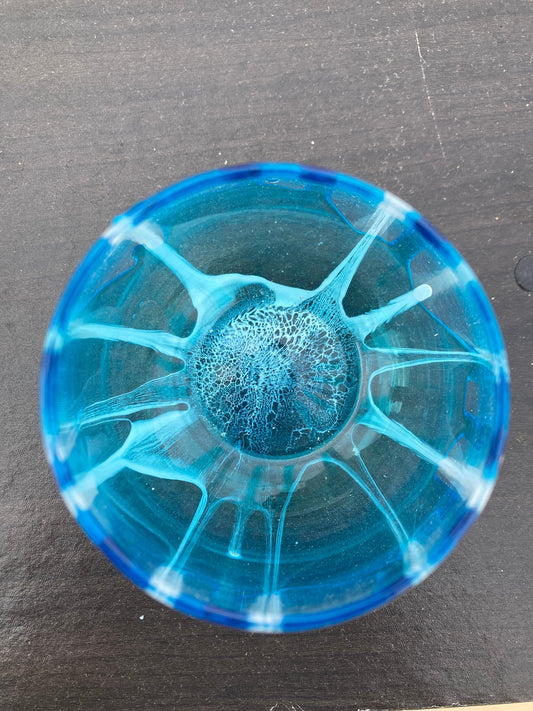 Ocean wave stemless wine glass