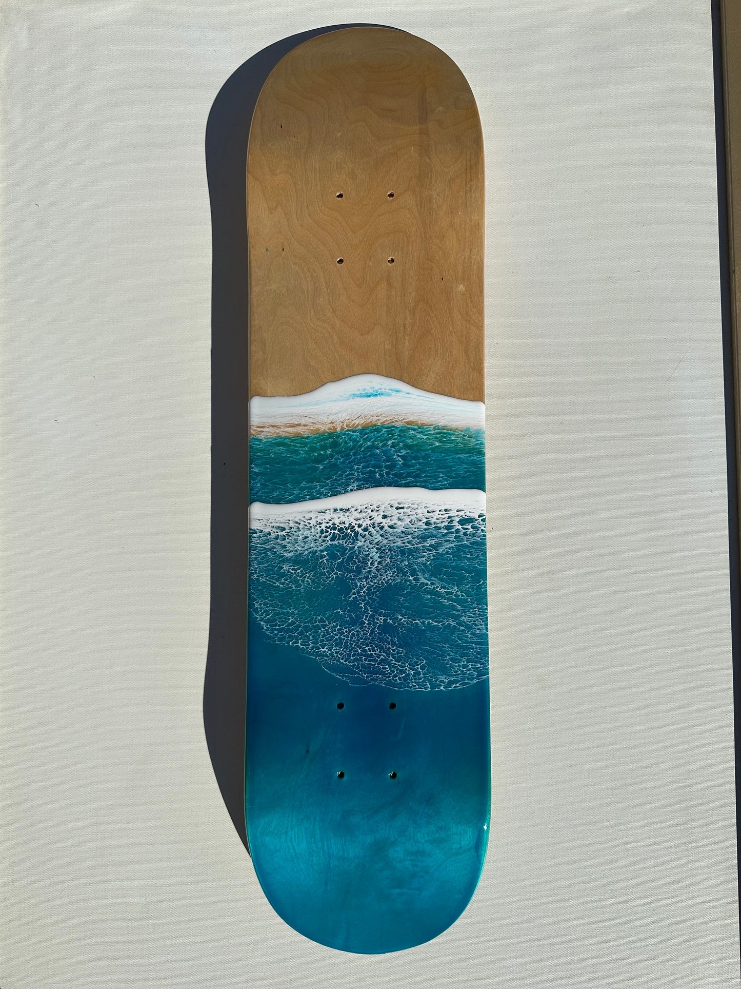 Wave skate board deck