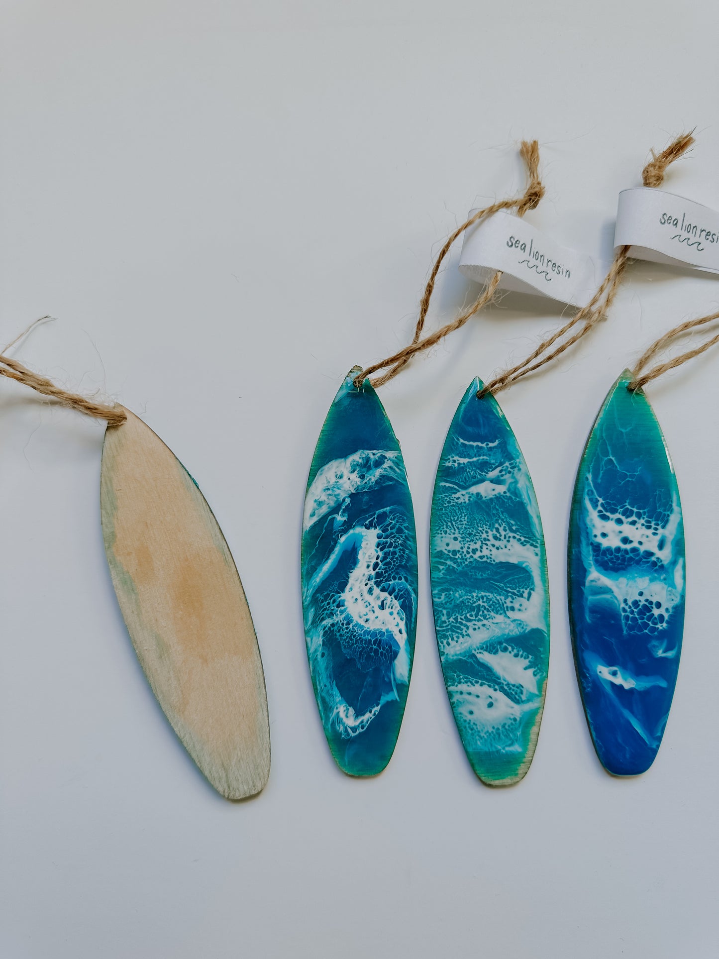 Bulk surfboard ornaments