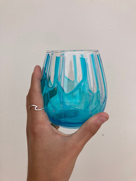 Ocean wave stemless wine glass